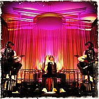 Coverband Los Sopranos live mit Gitarren und Cajon